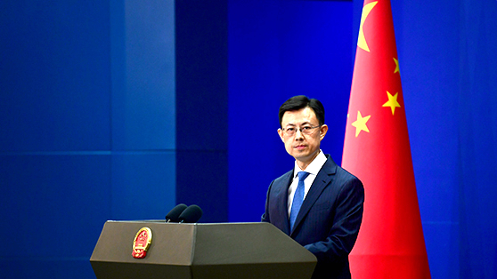 中方敦促菲方以实际行动恪守一个中国原则
